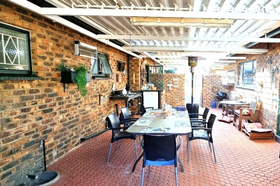 3 Bedroom Property for Sale in Vaalpark Free State